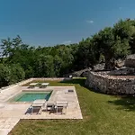 לינה וארוחת בוקר Masseria Lamiola Piccola אוסטוני