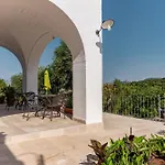 Masseria Lamiola Piccola לינה וארוחת בוקר 4*