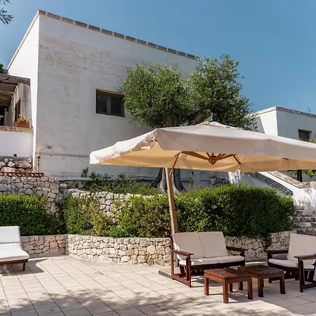Masseria Lamiola Piccola Bed & Breakfast