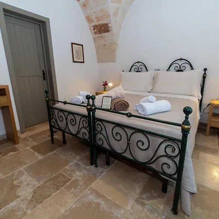 Masseria Lamiola Piccola Couette-café Ostuni