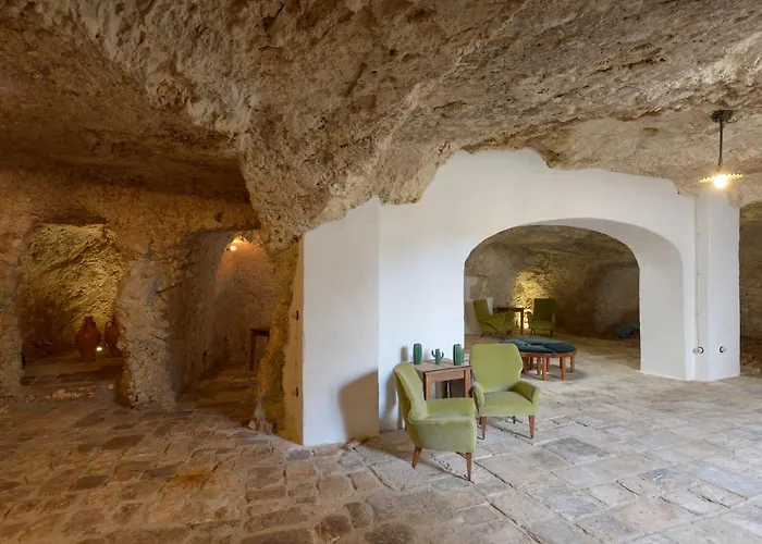 Masseria Lamiola Piccola Bed & Breakfast 4*