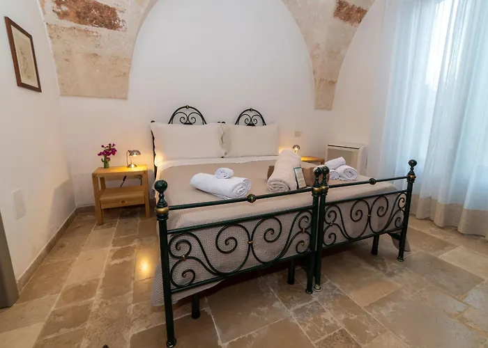 Masseria Lamiola Piccola 4* אוסטוני