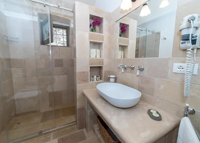 Masseria Lamiola Piccola לינה וארוחת בוקר 4*