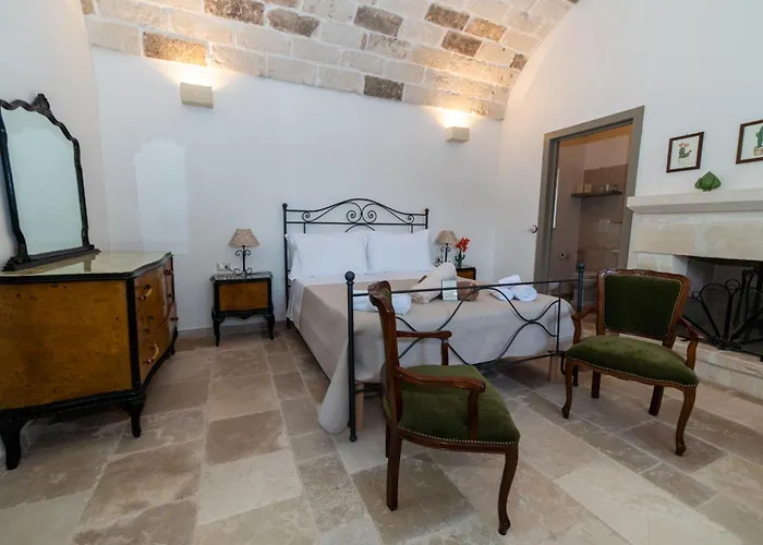 לינה וארוחת בוקר Masseria Lamiola Piccola 4*